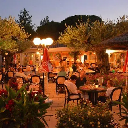 Mobile 5-pers Lei Suves-cotes D'azur-including Airco Roquebrune-sur-Argens